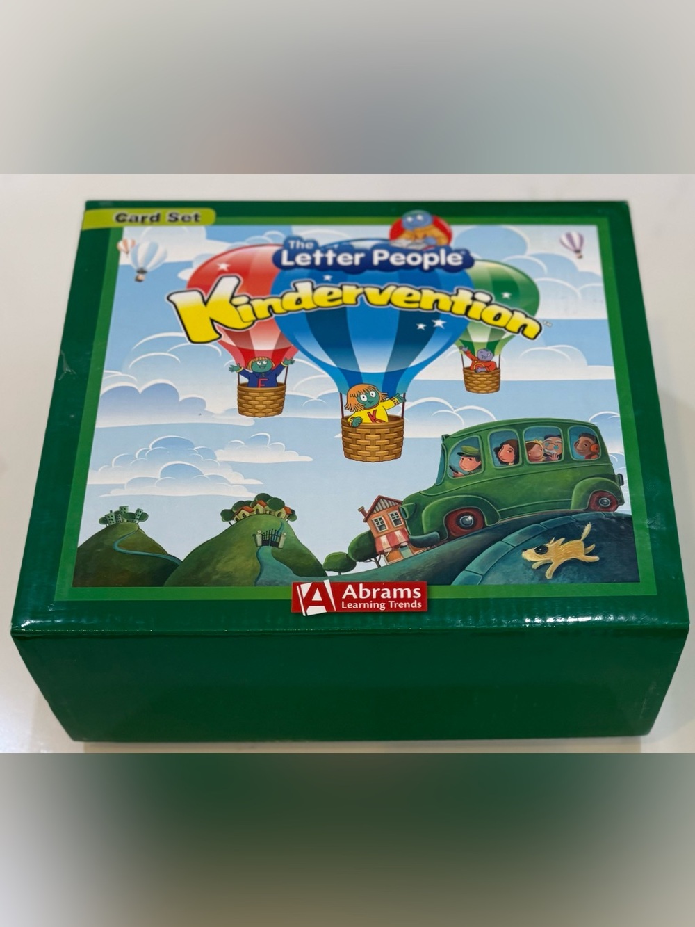 ABRAMS LEARNING TRENDS - THE LETTER PEOPLE KINDERVENTION CARD SET / LEARNING BOX